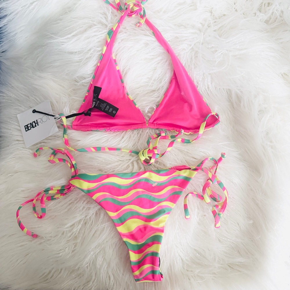 Beach Riot Bikini Set - Picture 3 of 9